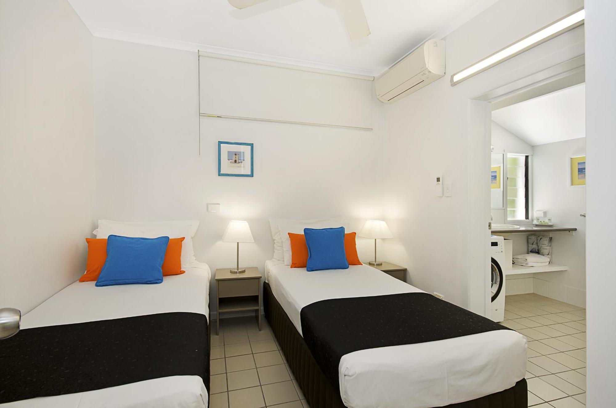 บายเดอะซี พอร์ท ดักลาส อพาร์ทเม้นท์ส์ Aparthotel พอร์ตดักกลาส ห้อง รูปภาพ